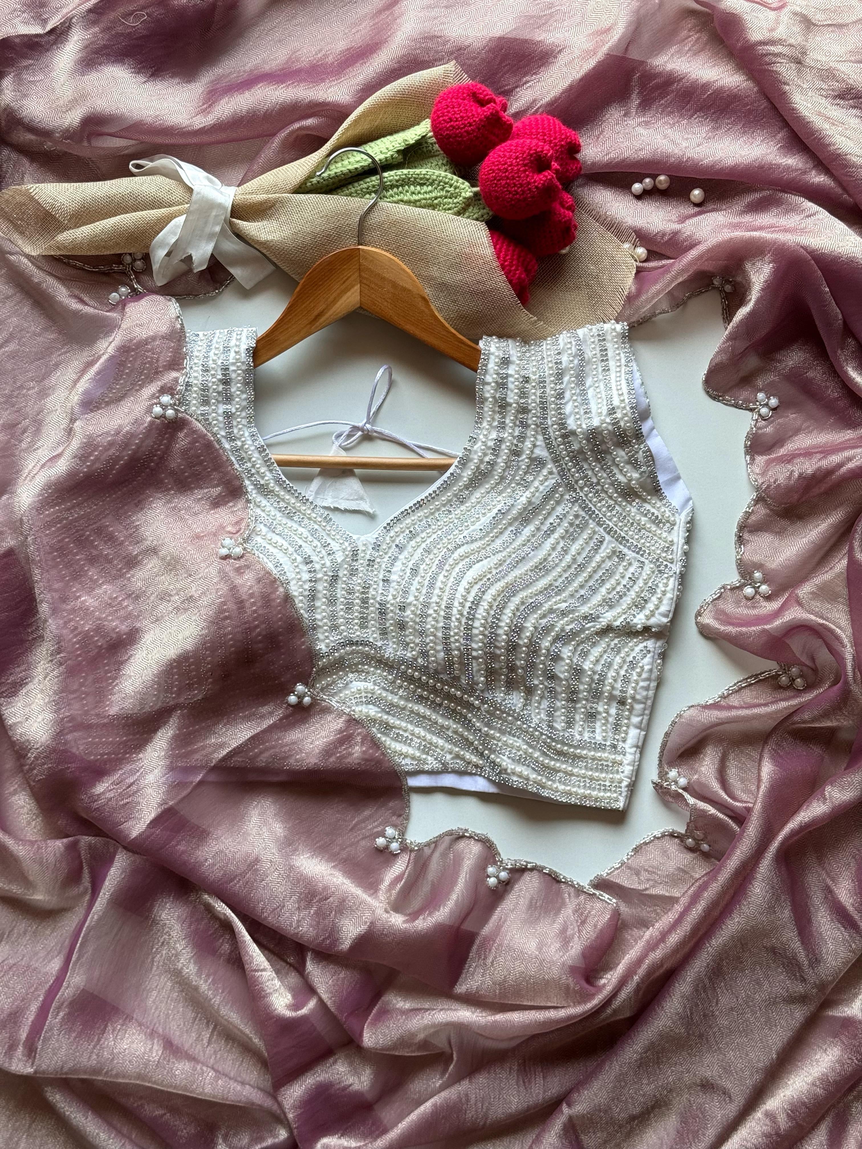 Stars on Peach Saree