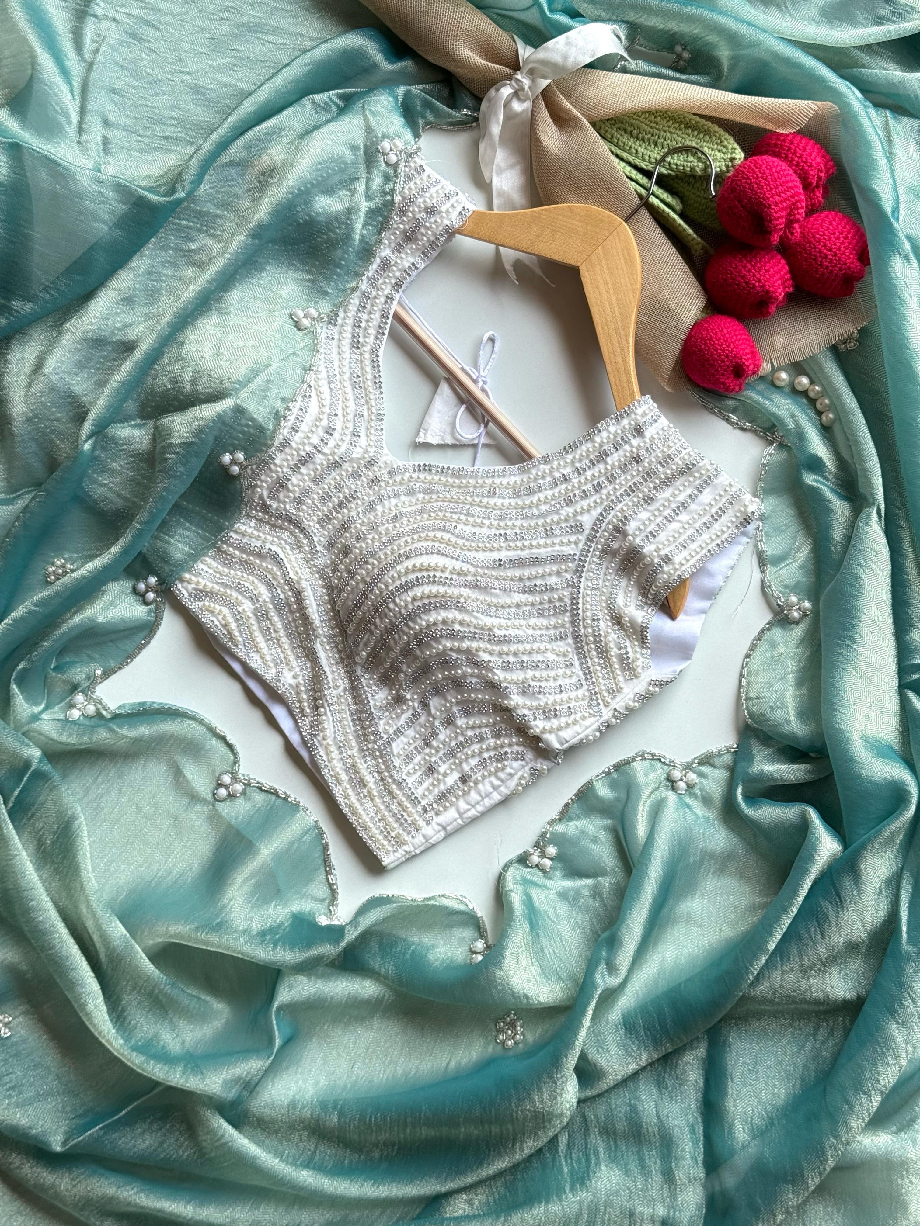 Stars on Sky Rose Saree