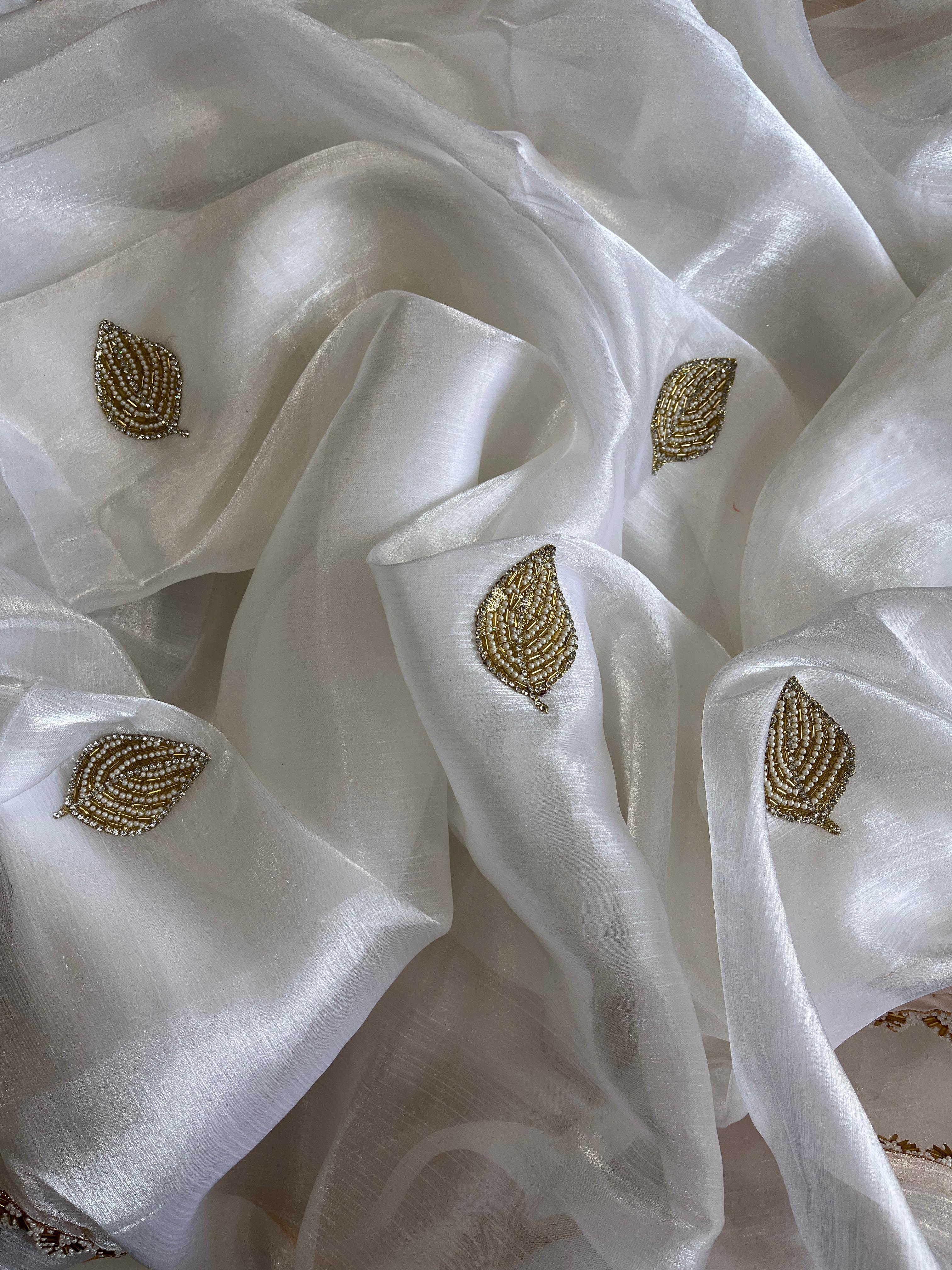 Jarkan Leaf Ivory Tissue Saree