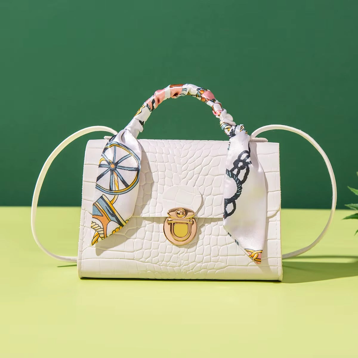 Hot Selling Fashion Ladies Handbag Sling Crossbody Shoulder Bags for Women Portable Small Square Bag